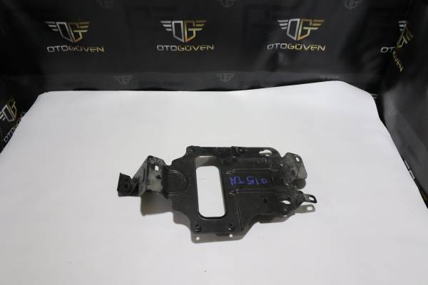 FORD CUSTOM 310 S 100 PS ÇIKMA PARÇA   ABS BEYİN ALT SACI